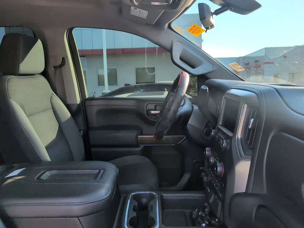 Used 2019 Red Chevrolet LT Trail Boss image 2