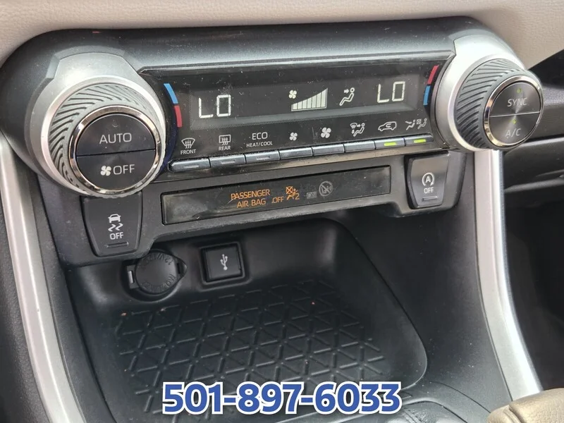 Used 2022 Blueprint TOYOTA XLE AWD image 19