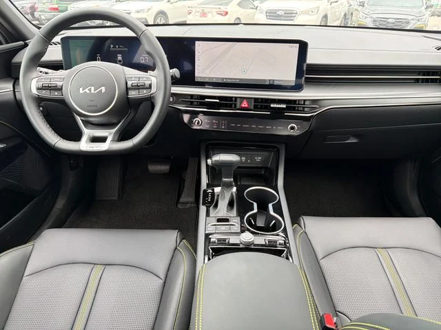 2026 Kia K5 GT - Photo 9