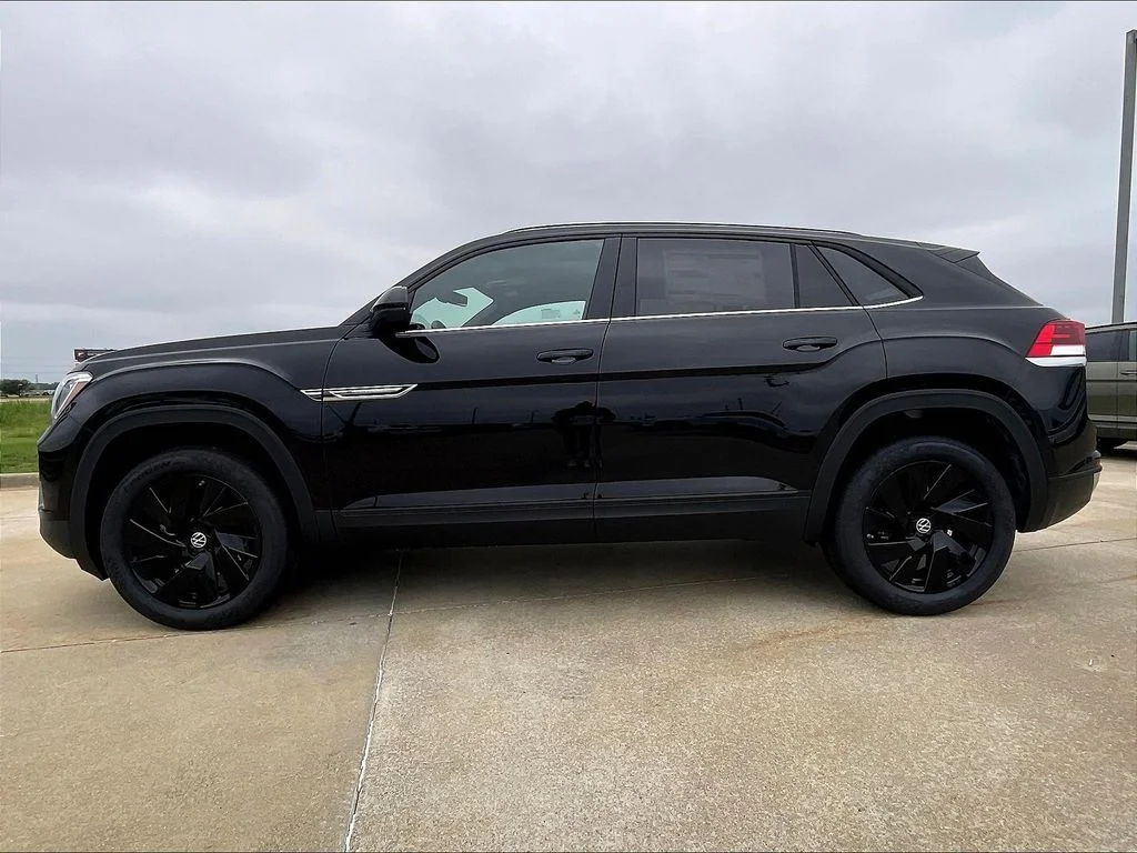 New 2026 Black Volkswagen SE w/Technology image 3