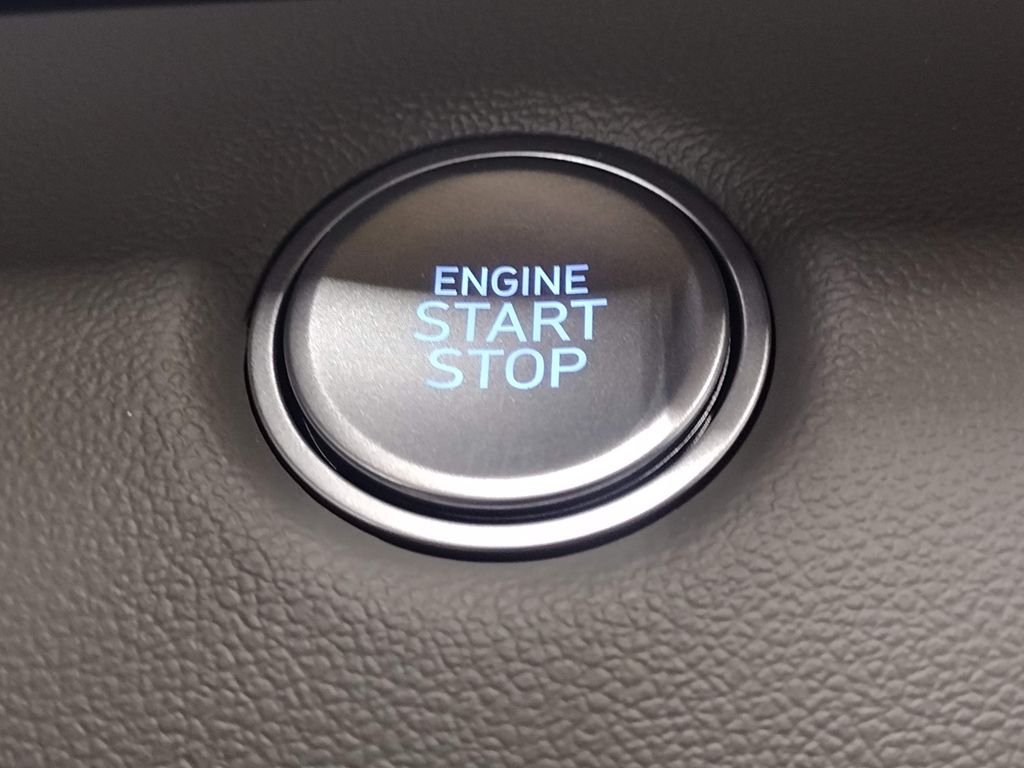 Used 2026 Gray Hyundai SEL Sport image 30