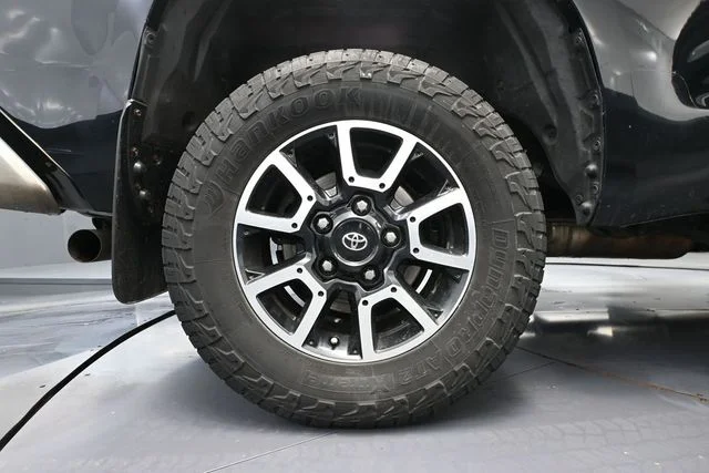 2020 Toyota Tundra Limited - Photo 14