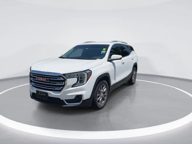 Used 2024  GMC SLT image 4