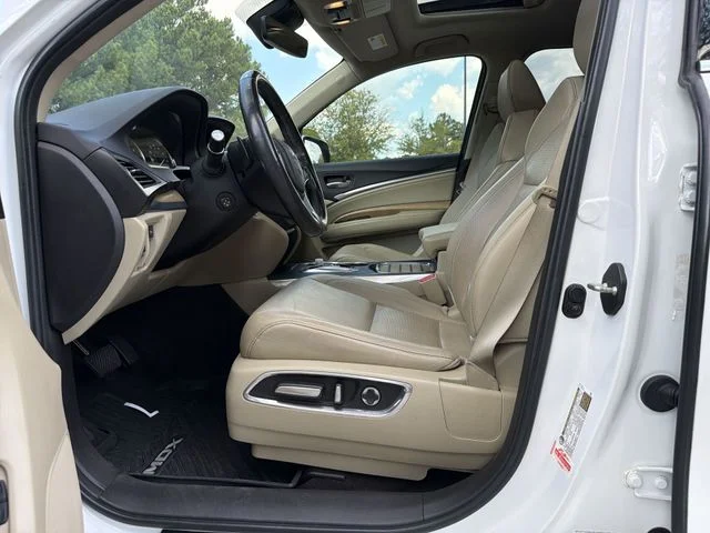 Used 2020  Acura Technology image 12