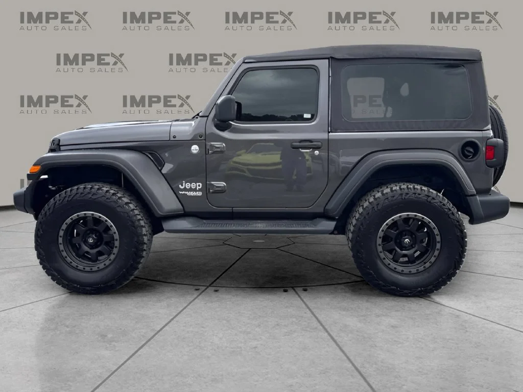 Used 2020 Gray Jeep Sport image 2