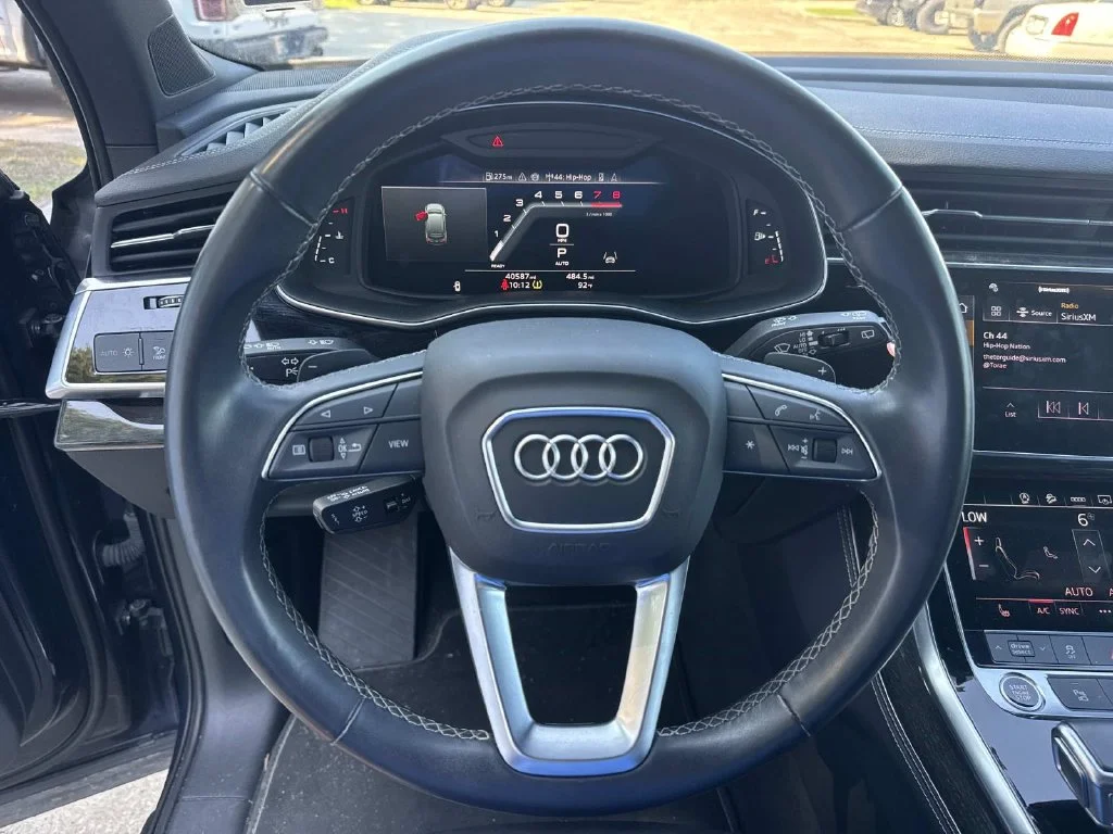 Used 2025 Black Audi 55 Premium Plus image 43