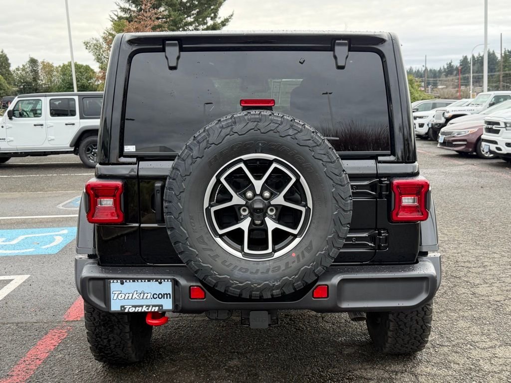 New 2026 Black Clear-Coat Exterior Paint Jeep Rubicon image 7