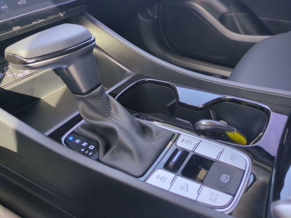 New 2026 Blue Hyundai SEL AWD image 22