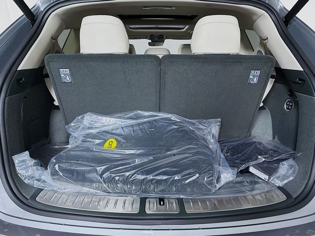 New 2026 Savile Silver Genesis 3.5T Advanced image 28