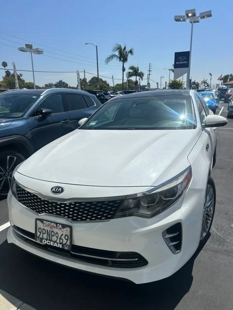 Used 2017 Snow White Pearl Kia SXL image 7