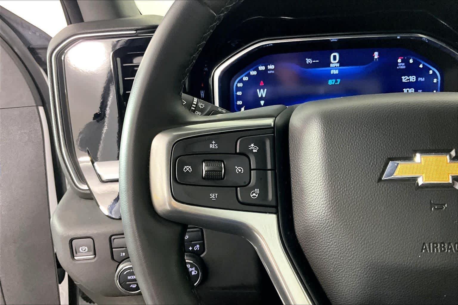 Used 2023 Summit White Chevrolet LT (2FL) image 23