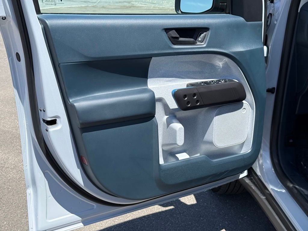 New 2026 Space White Metallic Ford XLT image 12