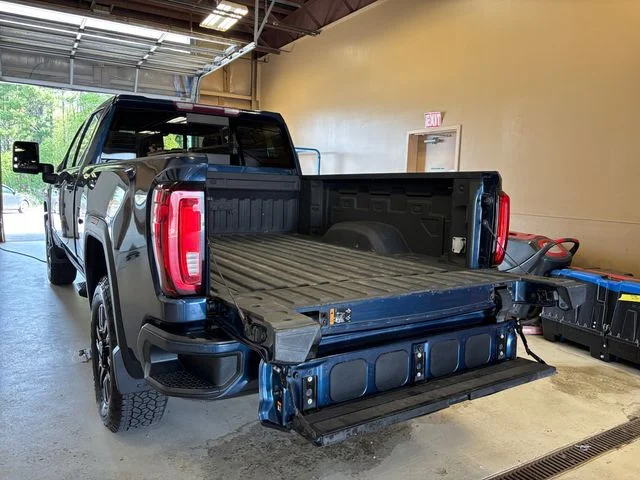 Used 2020 Blue GMC AT4 image 24