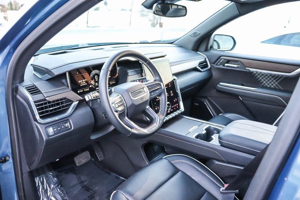 Used 2025 Downpour Metallic GMC Denali image 23