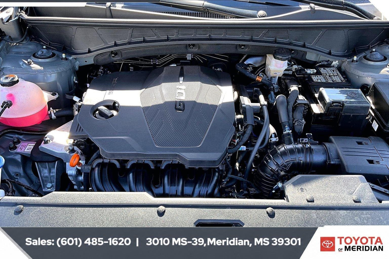 Used 2025 Hampton Gray Hyundai SEL image 8