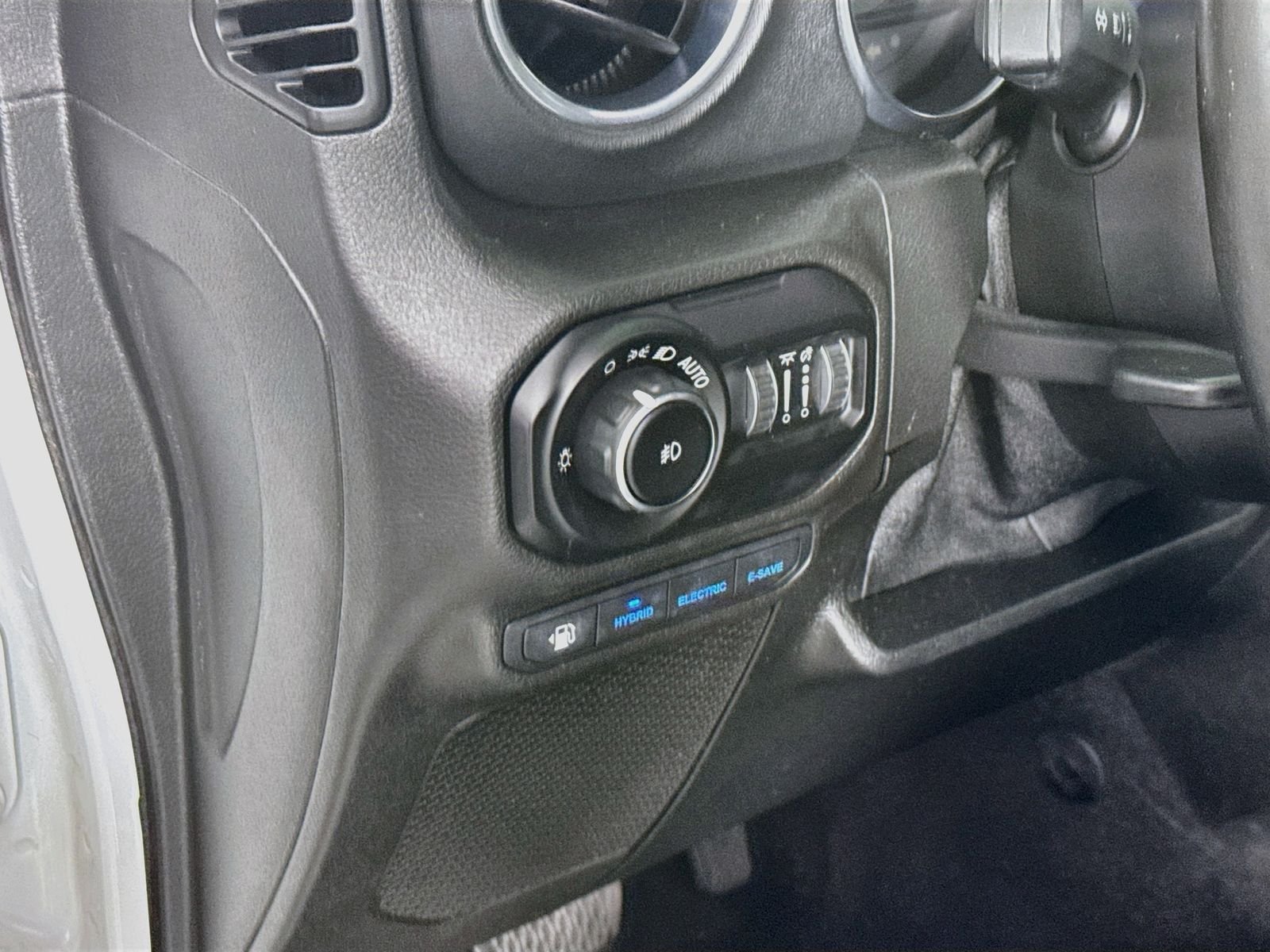 Used 2021 White Jeep Unlimited Sahara 4xe image 12