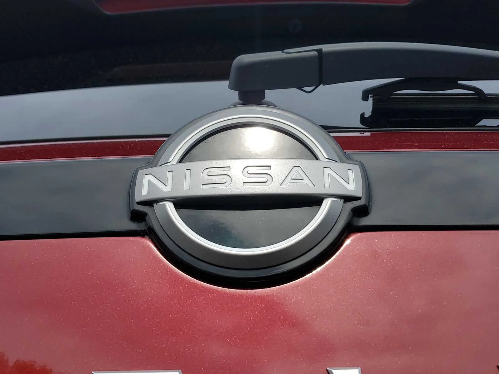 Used 2023 Scarlet Ember Tintcoat Nissan Platinum image 8