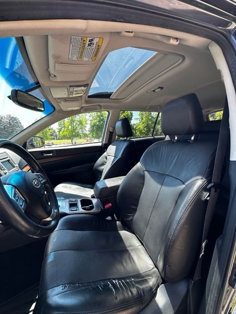 2014 Subaru Outback 2.5i Limited - Photo 12
