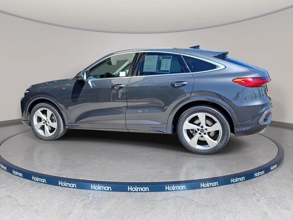 Used 2025 Gray Audi 2.0T Prestige image 9