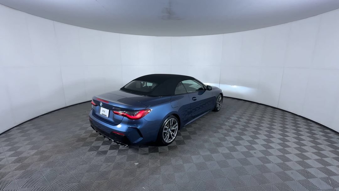 Used 2022 Arctic Race Blue Metallic BMW M440i xDrive image 8