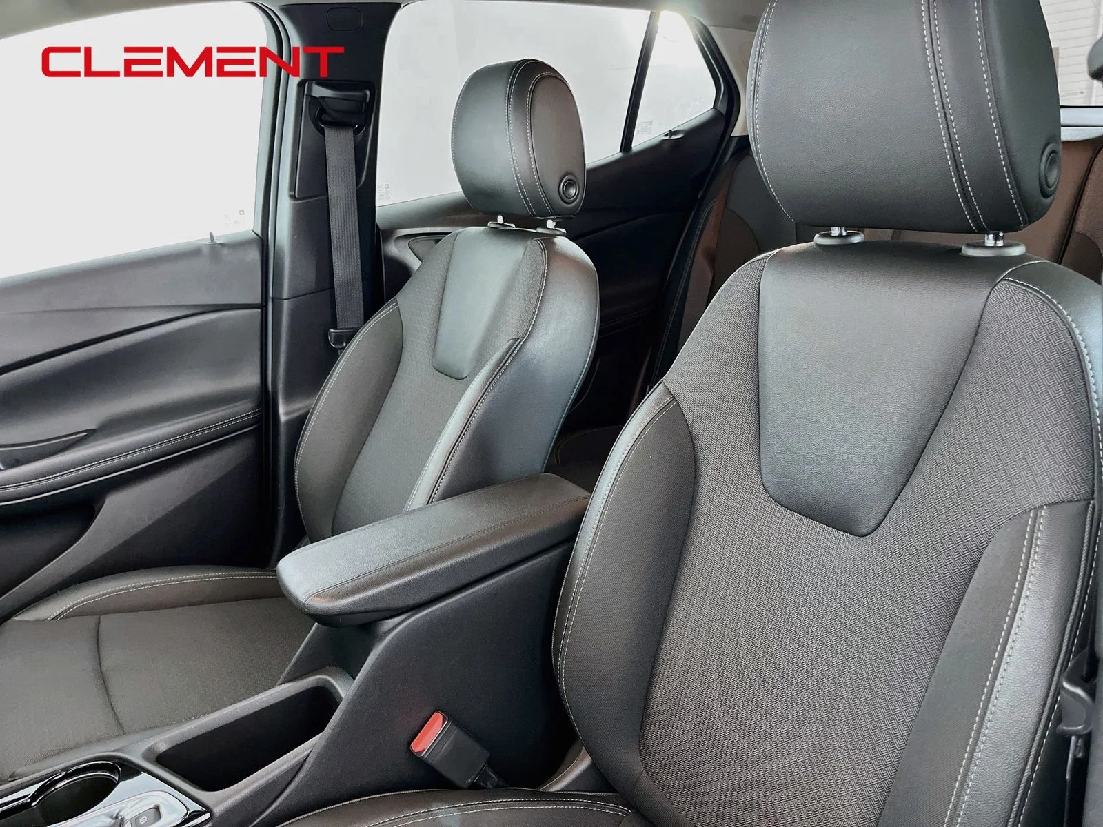 2025 Buick Encore GX Preferred - Photo 27