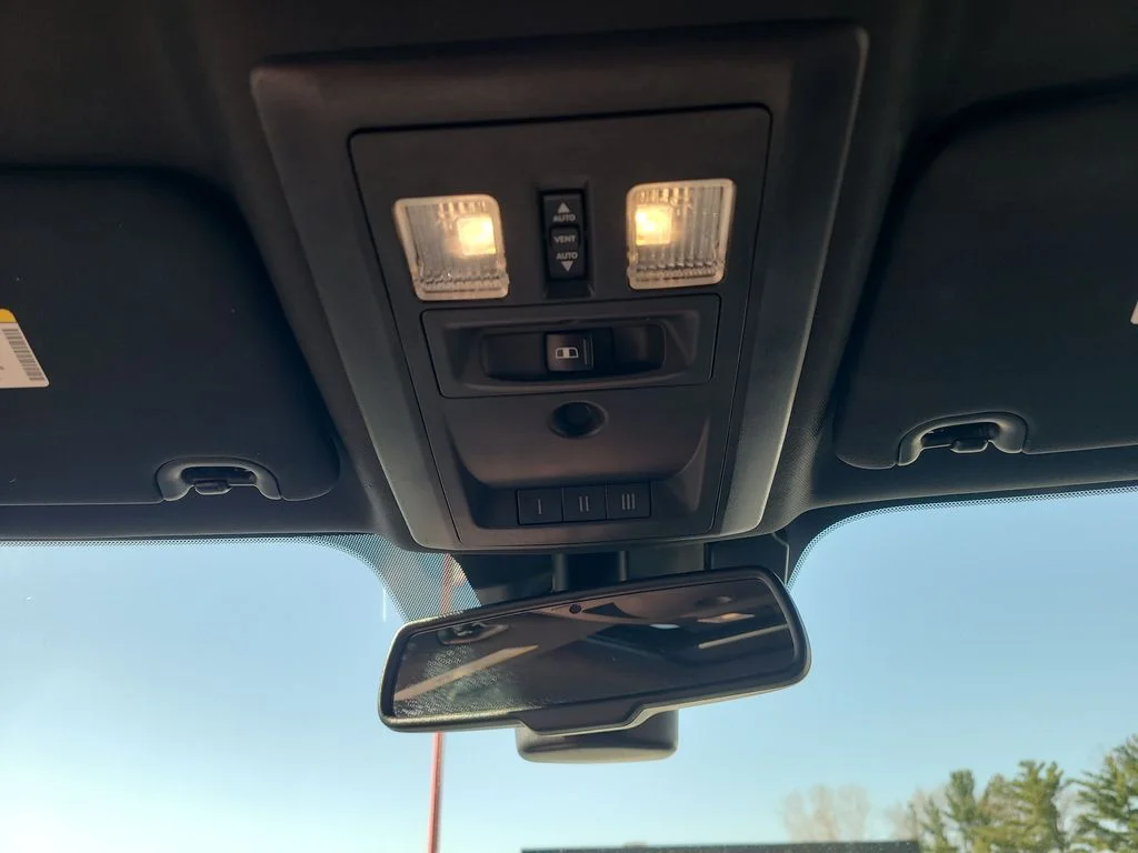 Used 2017 White Ram Limited image 37