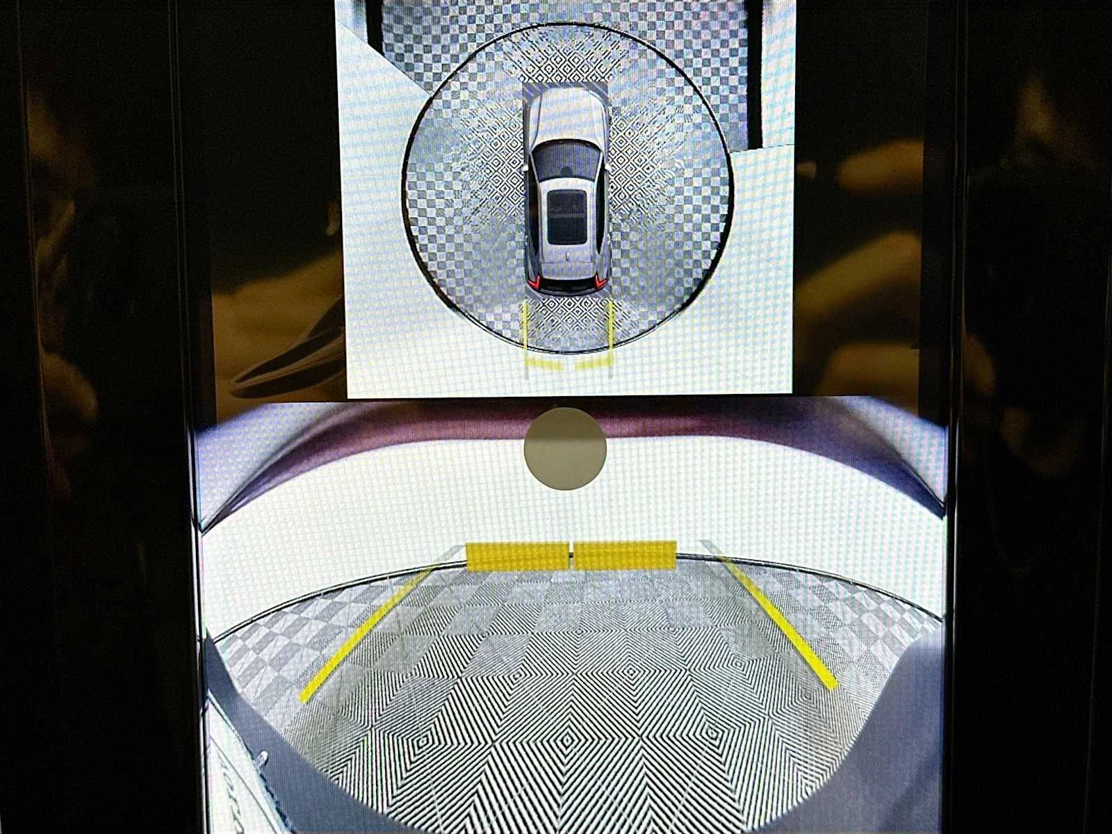 2025 Volvo XC40 Ultra - Photo 14