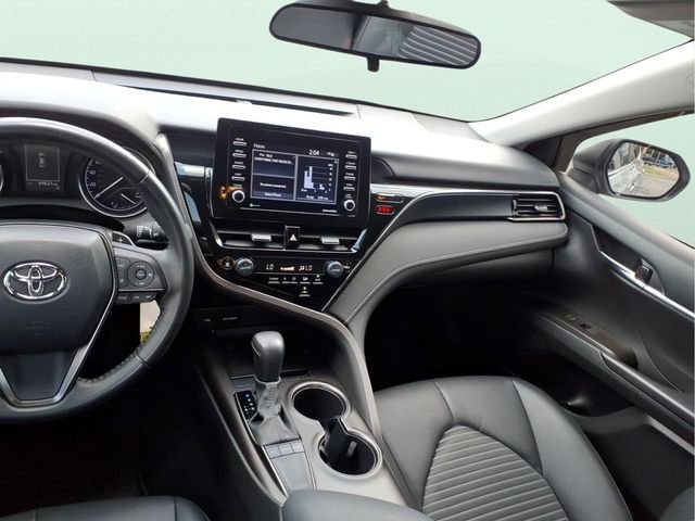 Used 2022 Silver Toyota SE image 19