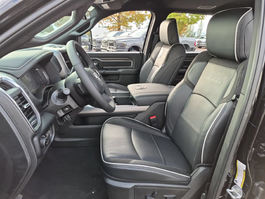 New 2027 Diamond Black Crystal Pearl-Coat Exterior Paint RAM Laramie image 12
