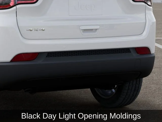 New 2026 Bright White Clear-Coat Exterior Paint Jeep Limited image 15