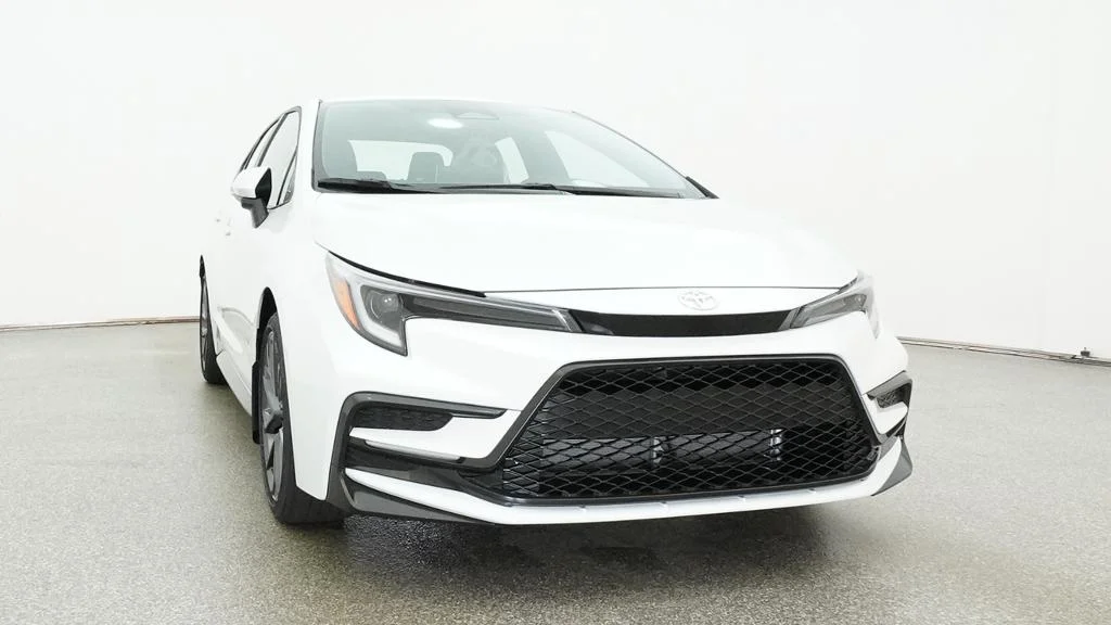 New 2027 Wind Chill Pearl Toyota SE image 7