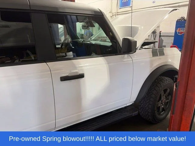 Used 2024 White Ford Black Diamond image 4