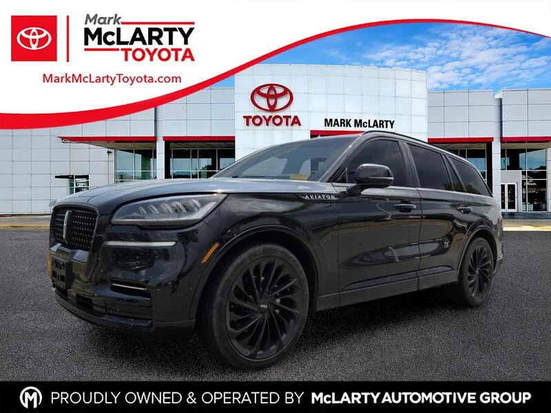 Used 2023 Black Metallic LINCOLN RESERVE image 1