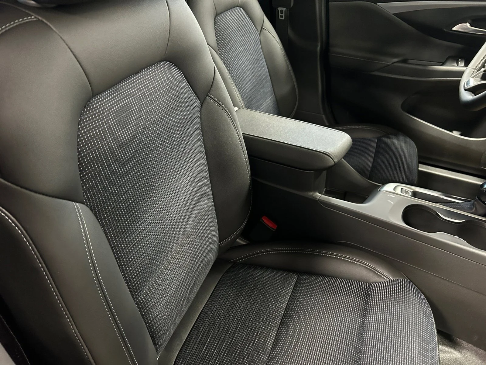 New 2026 Moonstone Grey Metallic Buick Preferred image 11