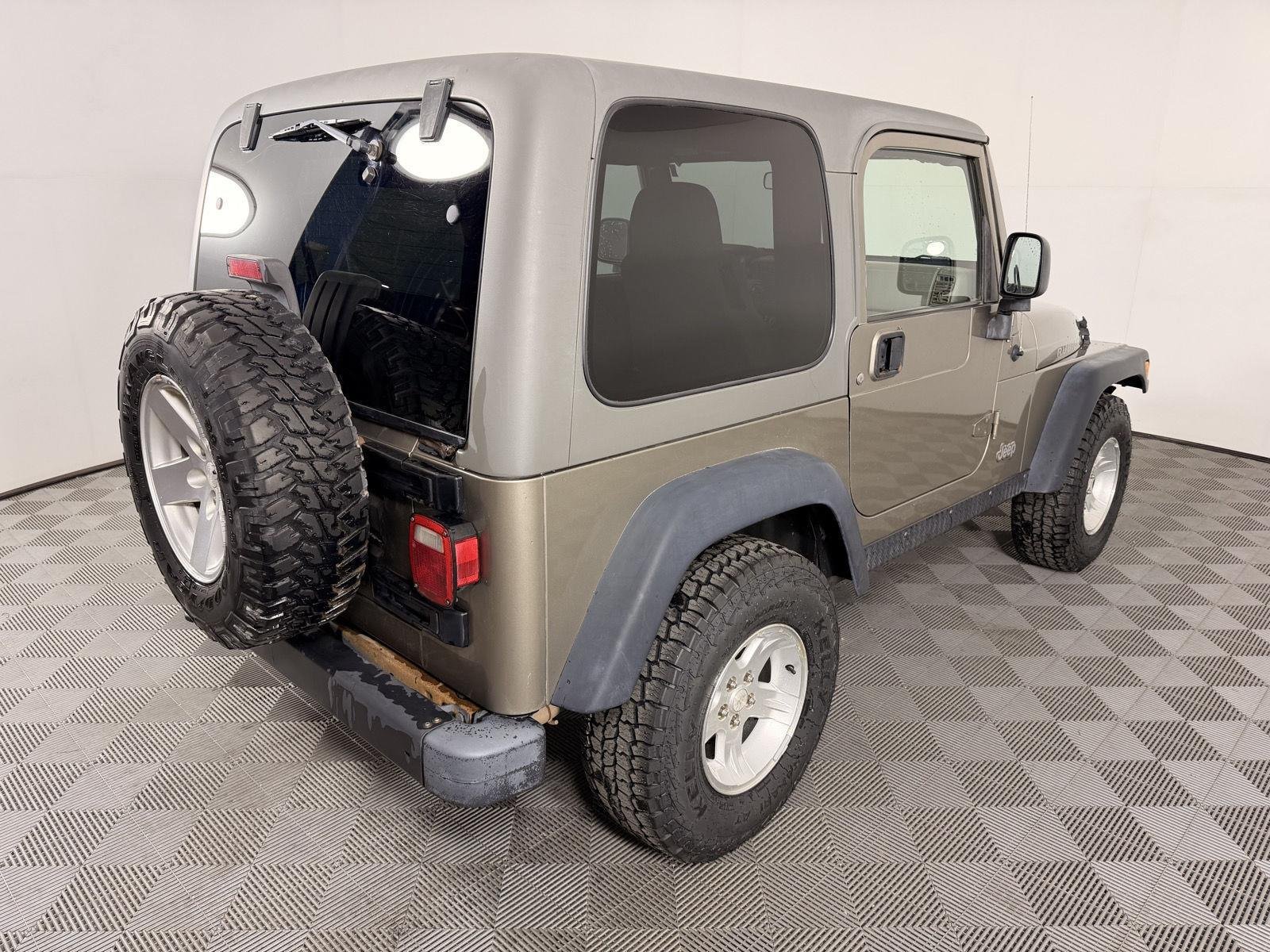 Used 2006 Light Khaki Metallic Jeep Rubicon image 6