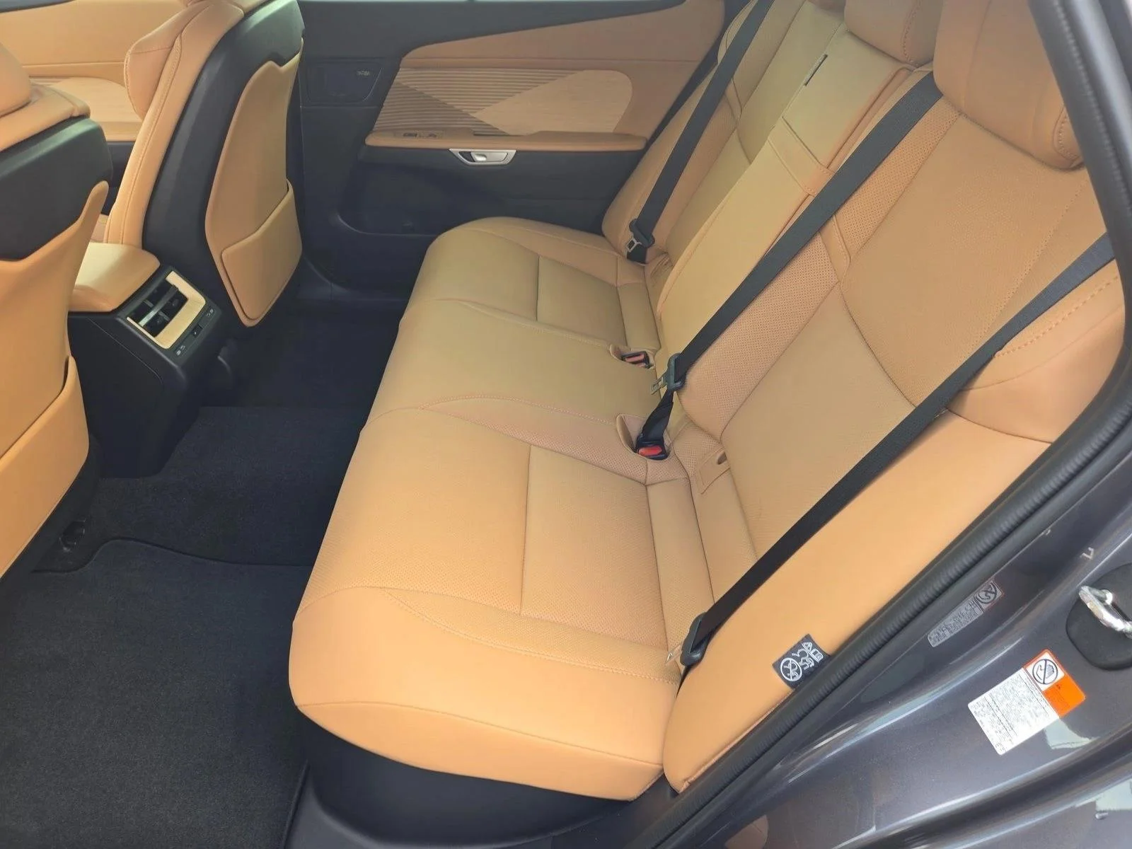 New 2026 Cloudburst Gray Lexus ES 350e LUXURY image 15