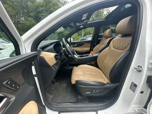 Used 2023 White Hyundai Calligraphy image 23