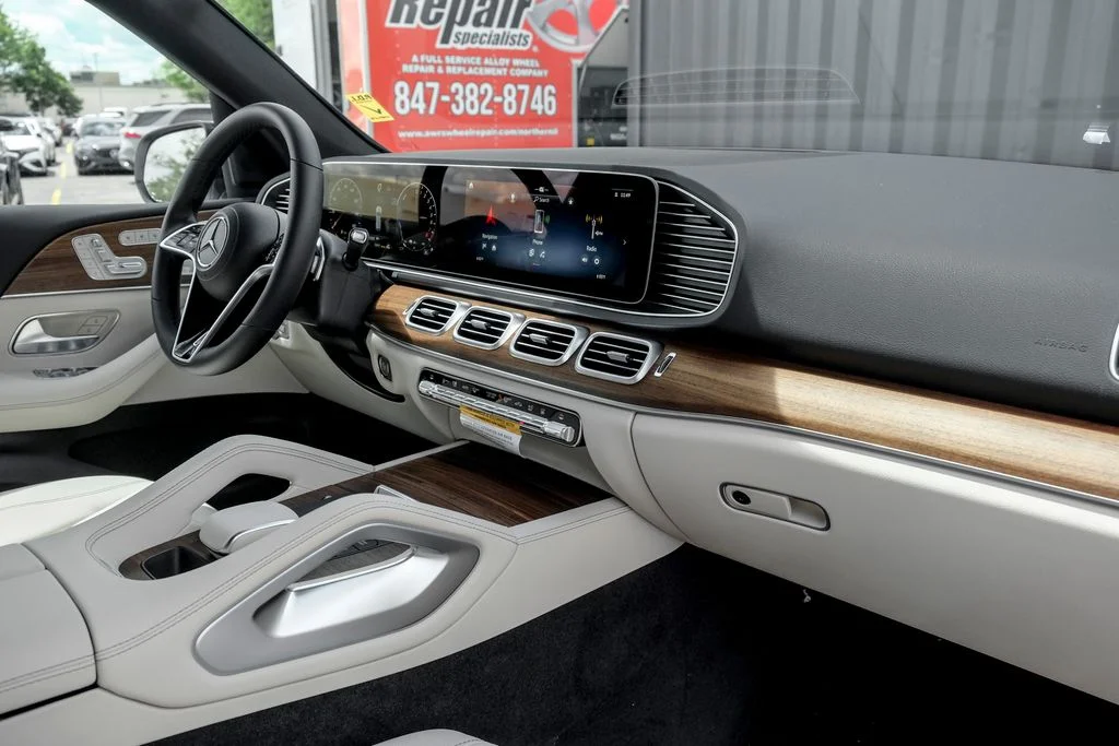 New 2026 Polar White Mercedes-Benz GLE 450e image 23