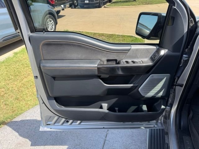 Used 2022 Silver Ford Platinum image 8