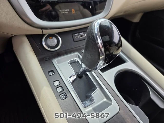 Used 2020 Brown Nissan Platinum image 24