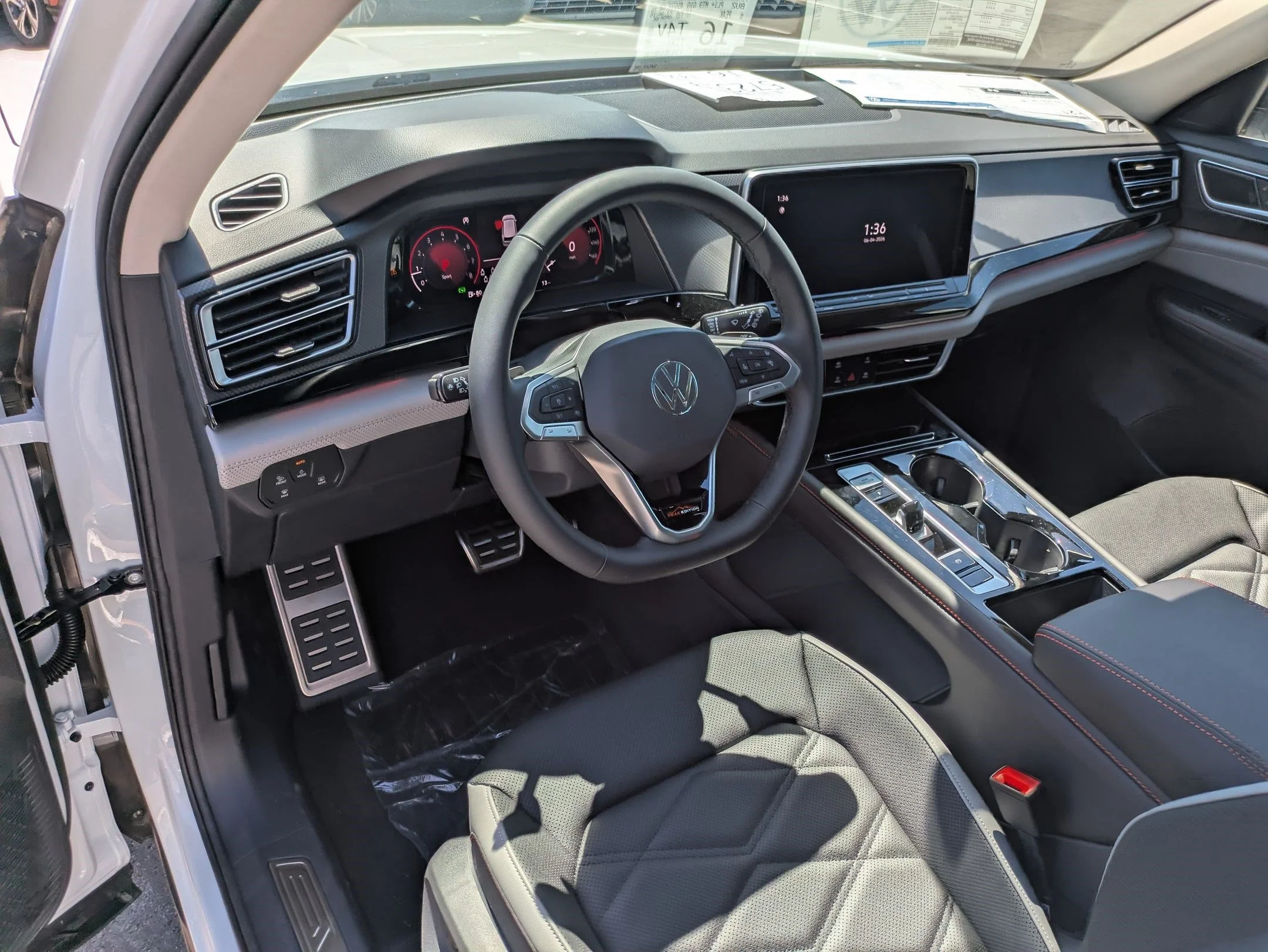 New 2026 Opal White Pearl Volkswagen 2.0T Peak Edition image 10