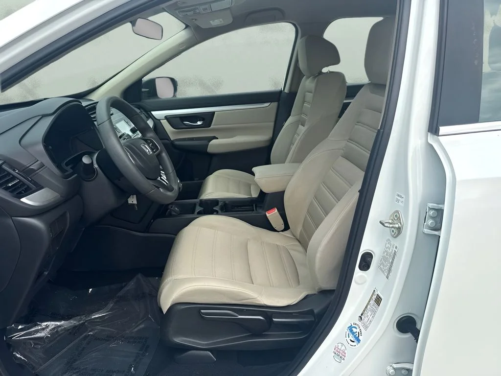 Used 2018  Honda LX image 6