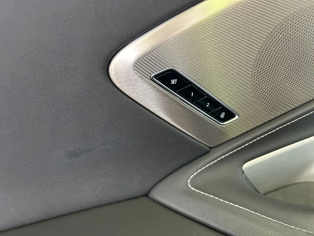 Used 2022 Blue Chevrolet Stingray image 32