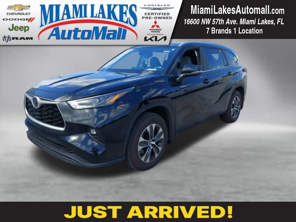 Used 2026 Midnight Black Metallic Toyota XLE image 1