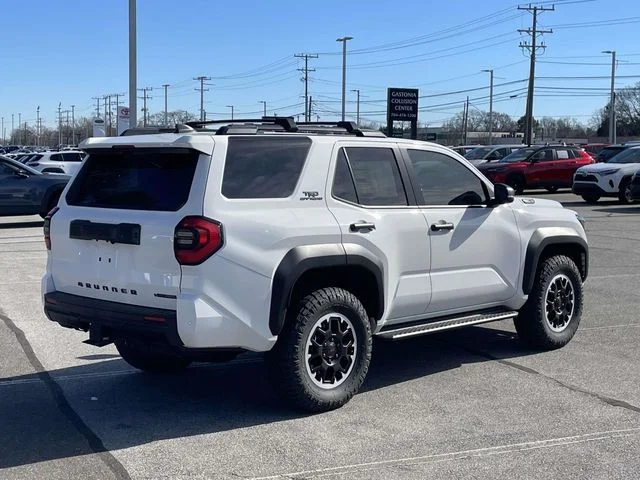 2025 Toyota 4Runner TRD Off-Road - Photo 7