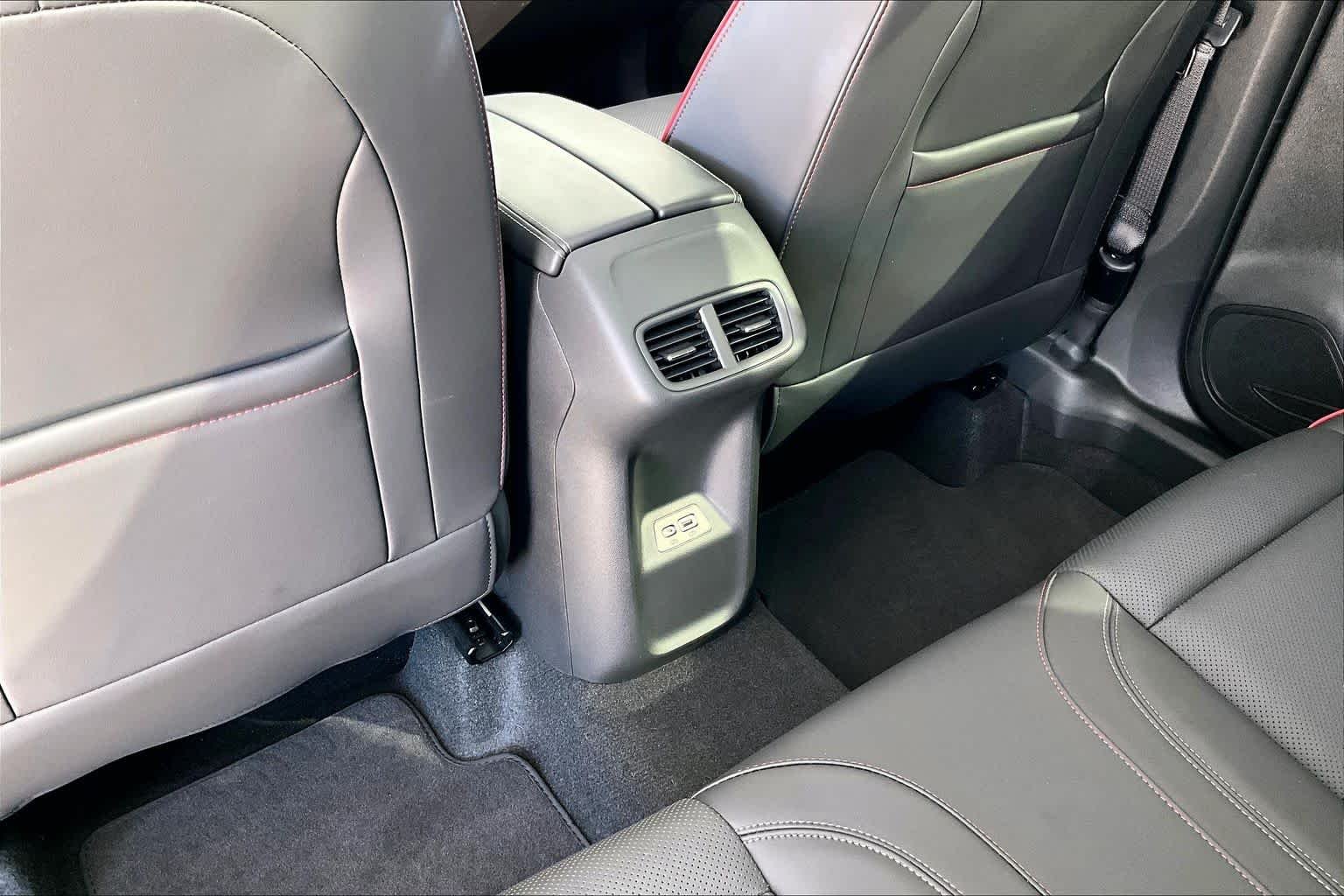 Used 2023 Moonstone Gray Metallic Buick Essence image 34
