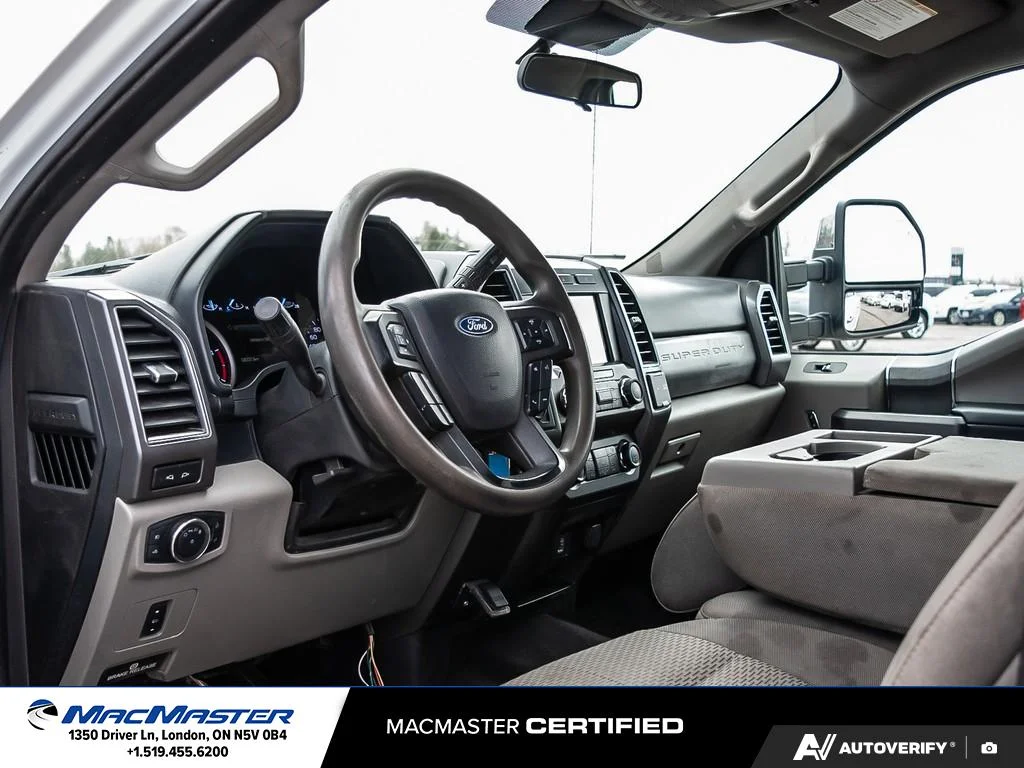 Used 2020  Ford  image 16