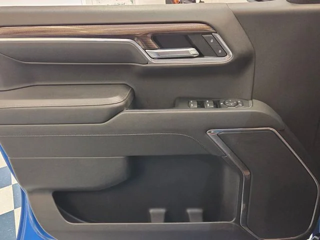 Used 2022 Blue Chevrolet LT image 30