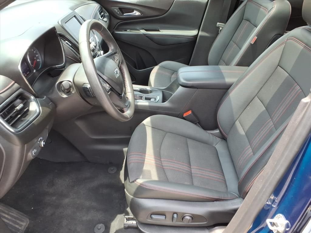 Used 2022 Blue Chevrolet RS image 12