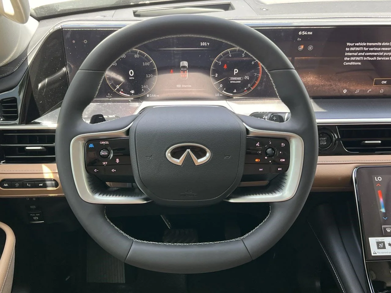 New 2027 RADIANT WHITE INFINITI Luxe 2WD image 11